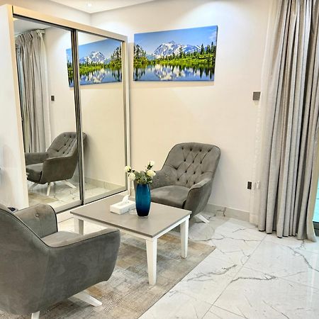 Al Safwa One Apartment Al Hidd Luaran gambar
