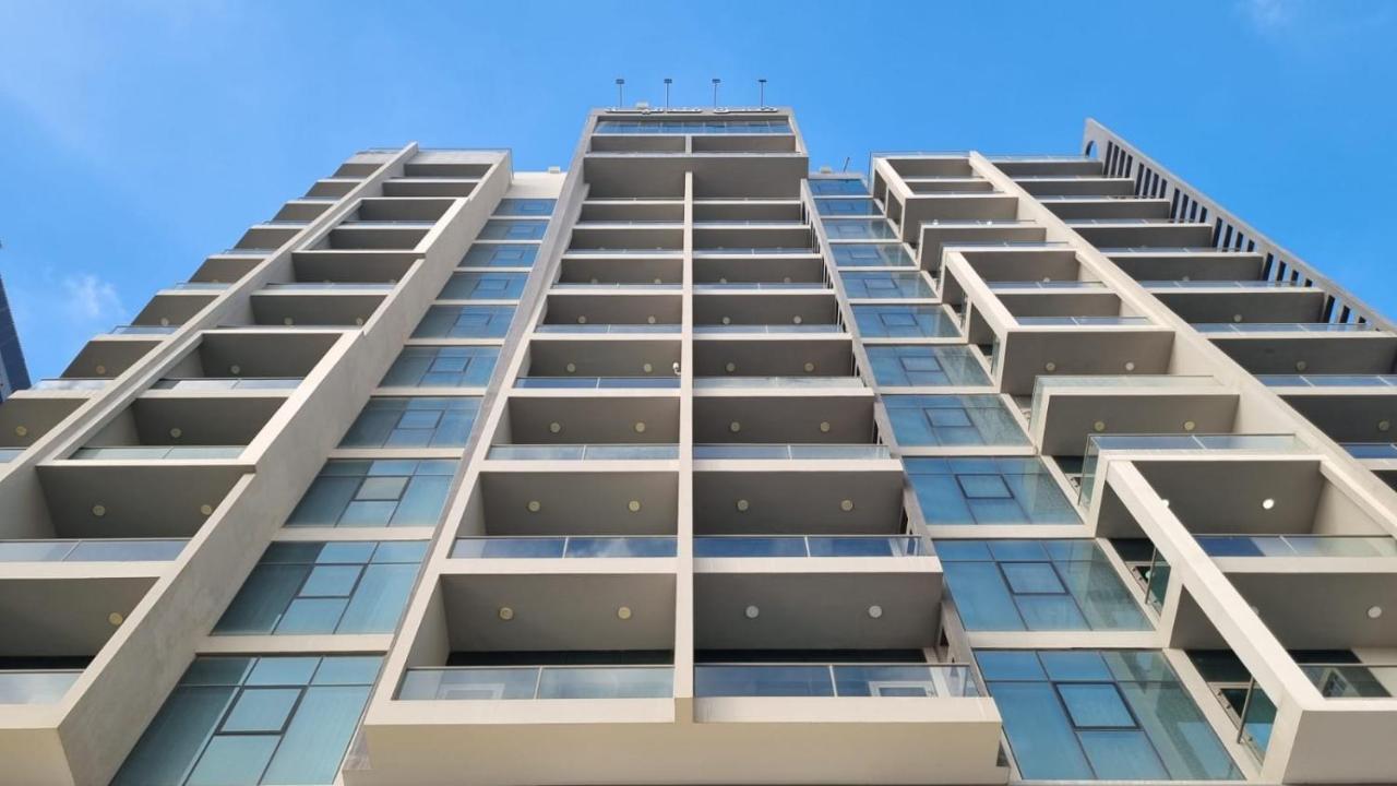 Al Safwa One Apartment Al Hidd Luaran gambar
