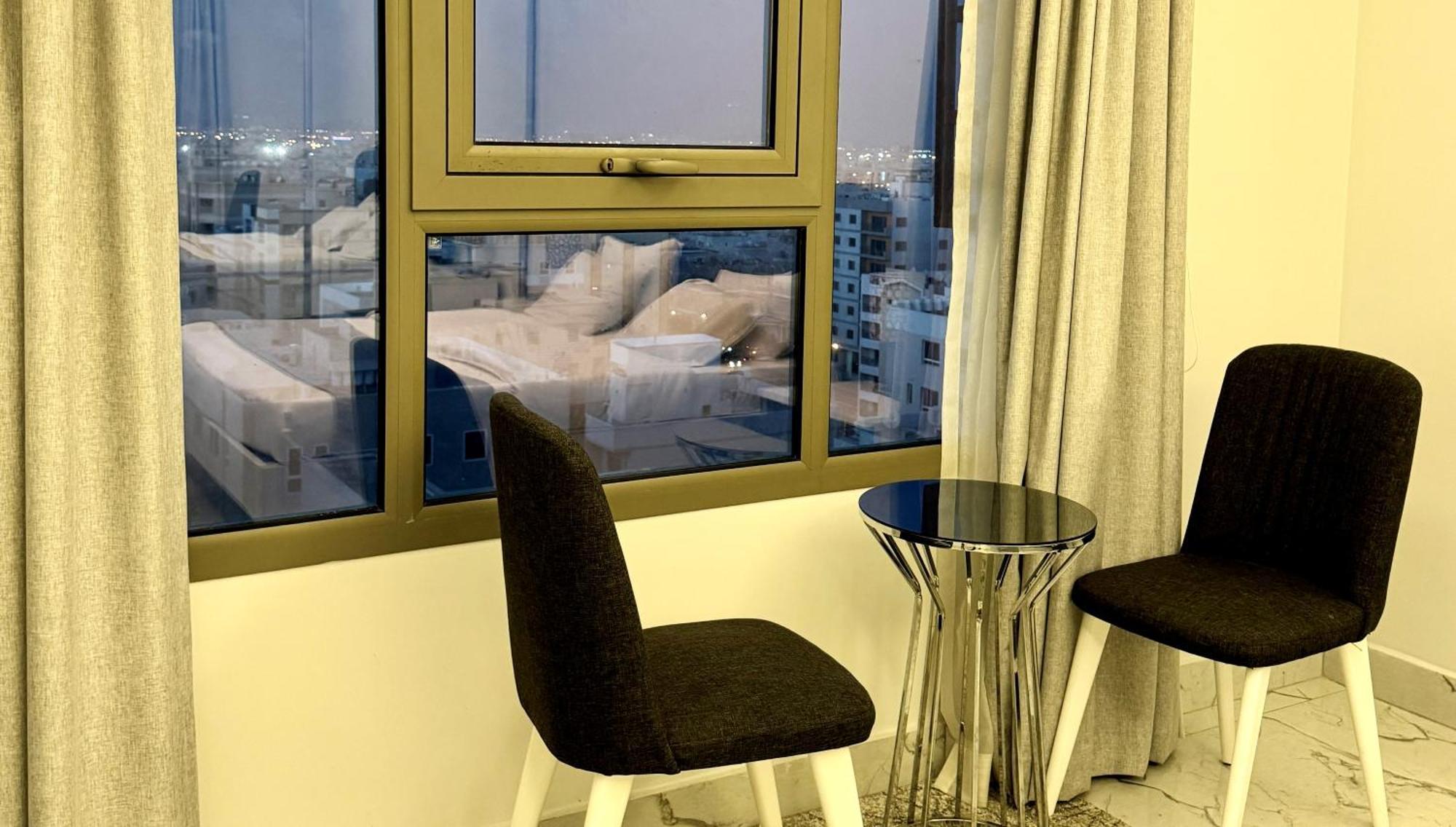 Al Safwa One Apartment Al Hidd Luaran gambar