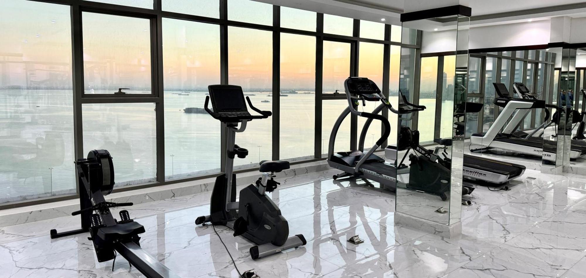 Al Safwa One Apartment Al Hidd Luaran gambar