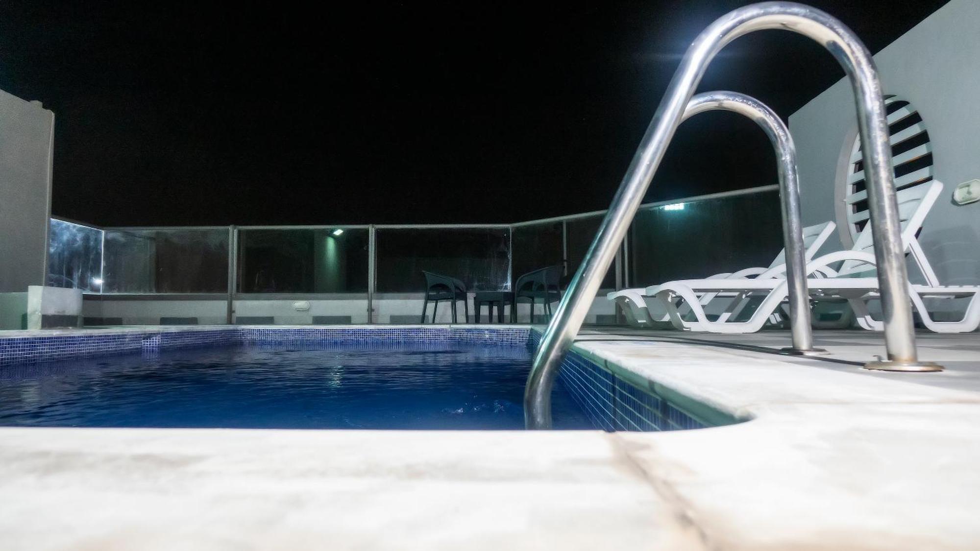 Al Safwa One Apartment Al Hidd Luaran gambar