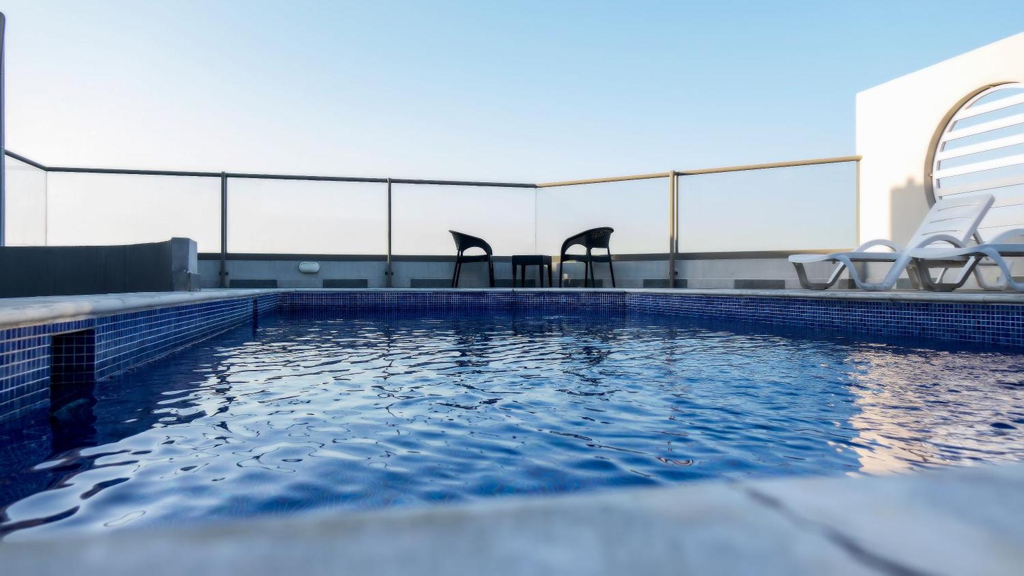 Al Safwa One Apartment Al Hidd Luaran gambar