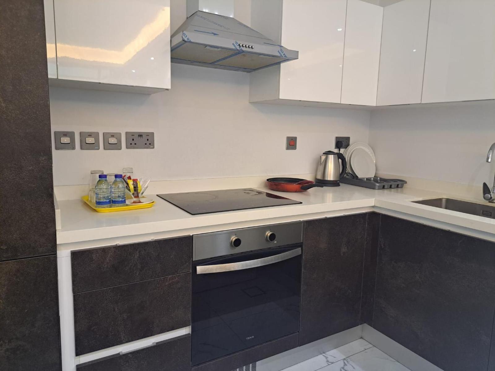 Al Safwa One Apartment Al Hidd Luaran gambar